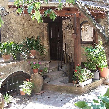 Castello Di Barattano Hotell Marcellano Exteriör bild